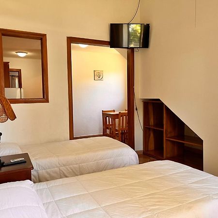 Hotel Bristol Aeropuerto Animas  Bagian luar foto